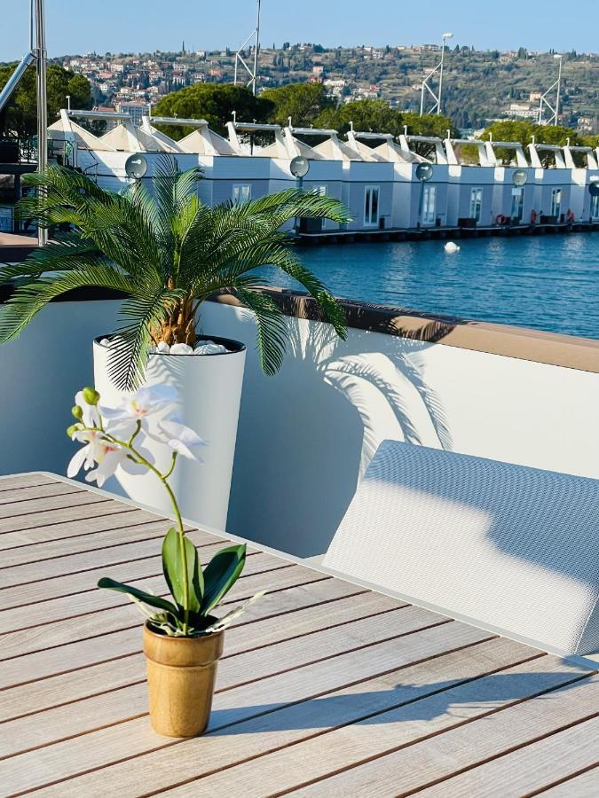 Floating Sea House Miramare Villa Portoroz Exterior photo