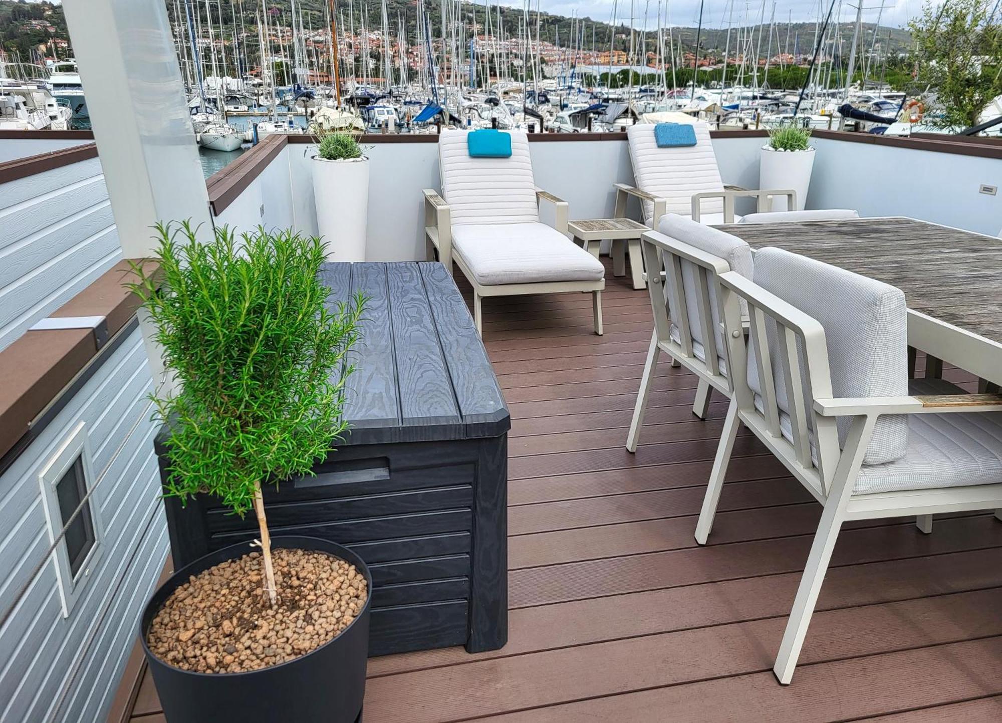 Floating Sea House Miramare Villa Portoroz Exterior photo